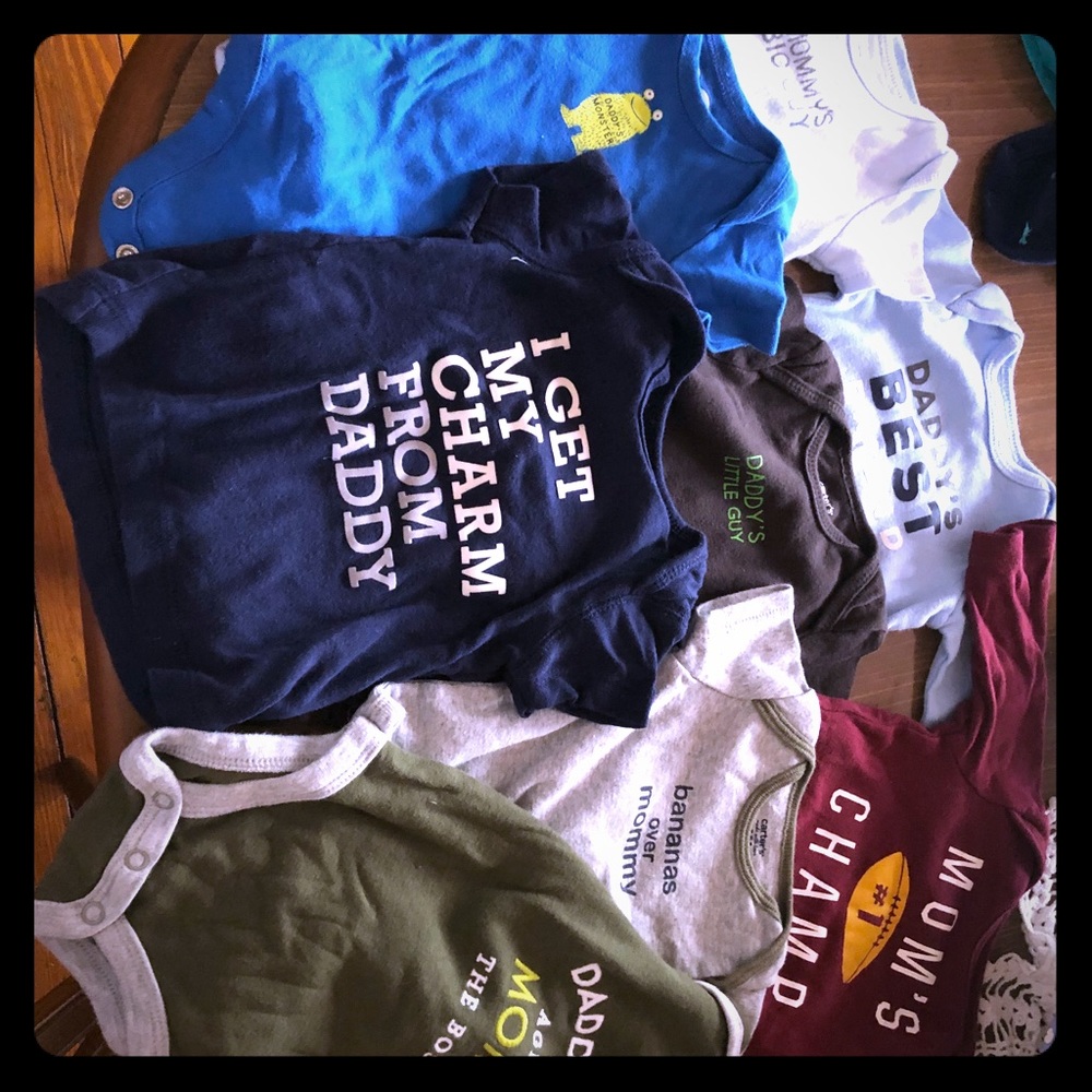 Boys 0-3 month ( mom/dad ) onesies